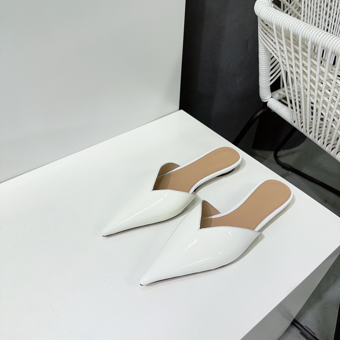 Bottega Veneta BV 23: High-Quality Flat Shoes for Spring and Summer - 图片 3