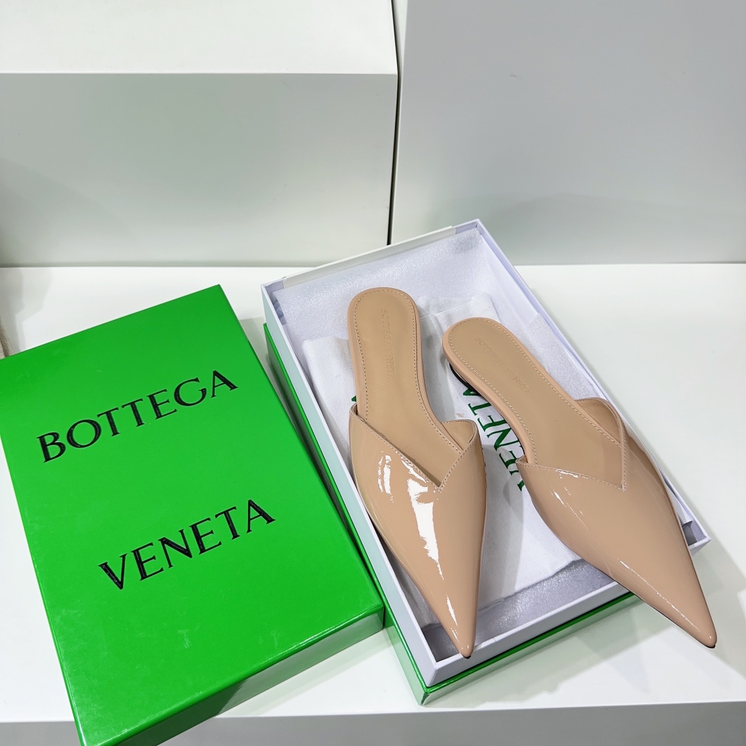 Bottega Veneta BV 23 Spring/Summer Collection: High-Quality, Cosmopolitan Flat Shoes - 图片 2