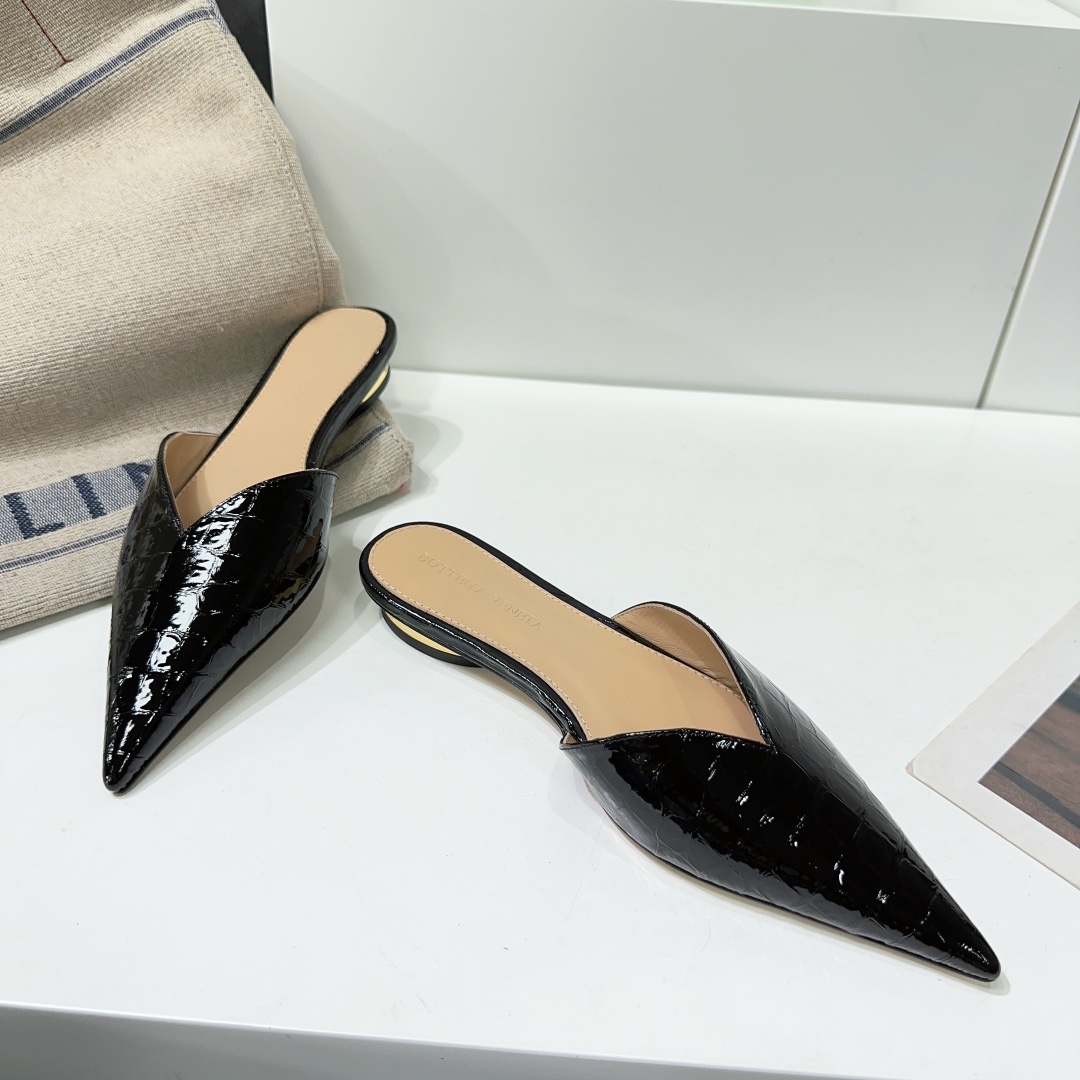 Bottega Veneta BV 23 Spring/Summer: High-Quality Flat Shoes in Italian Leather - 图片 7