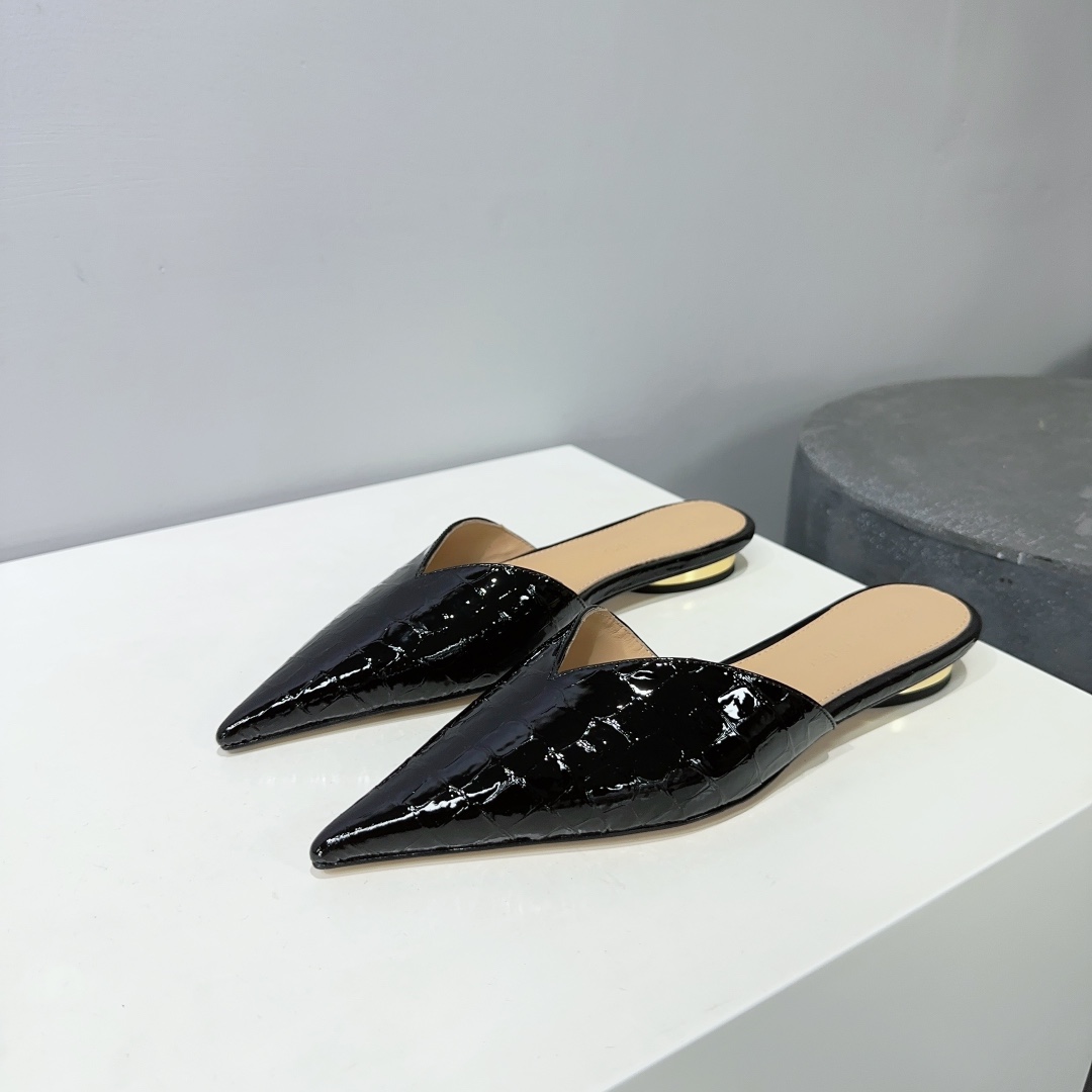 Bottega Veneta BV 23 Spring/Summer: High-Quality Flat Shoes in Italian Leather - 图片 5