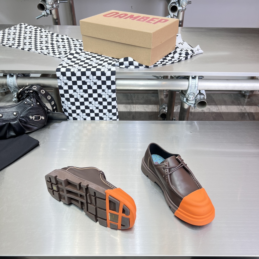 Spanish Fashion: Recreational Shoes with Custom Cow Skin and Air-Traffic Fabric - 图片 3