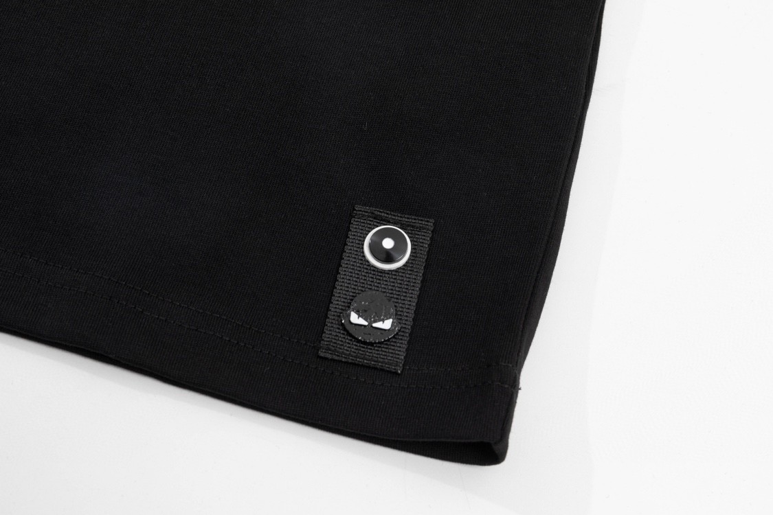 “Classic Buddha Logo Upgrade: 187 Spring/Summer Brick Cabinet in White” - 图片 7