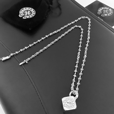 P新款【专柜品质】Chrome Hearts克罗心 经典复古骰子吊坠 五星项链 凹凸造型不同的花纹设计风 P新款【专柜品质】Chrome Hearts克罗心 经典复古骰子吊坠 五星项链 凹凸造型不同的花纹设计风