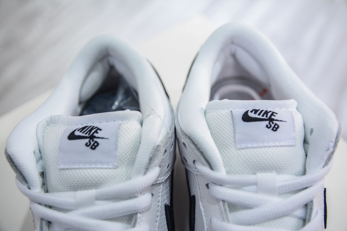 AY version of Nike Dunk SB Low white and black raw rubber CD2563-100