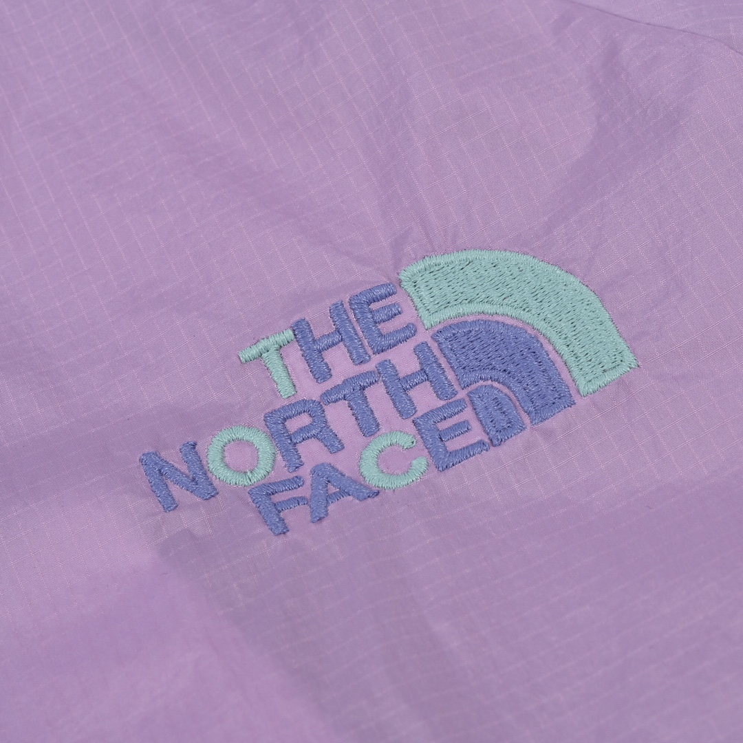 280（高端原版） THE NORTH FACE xCLOT联名款SS23 Logo刺绣连帽防风夹克