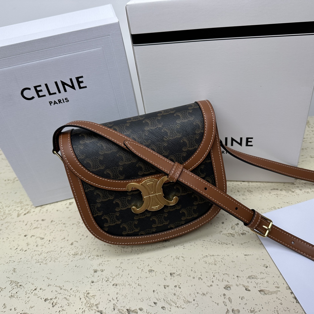 Celine TEEN BESACE TRIOMPHE presbyopia