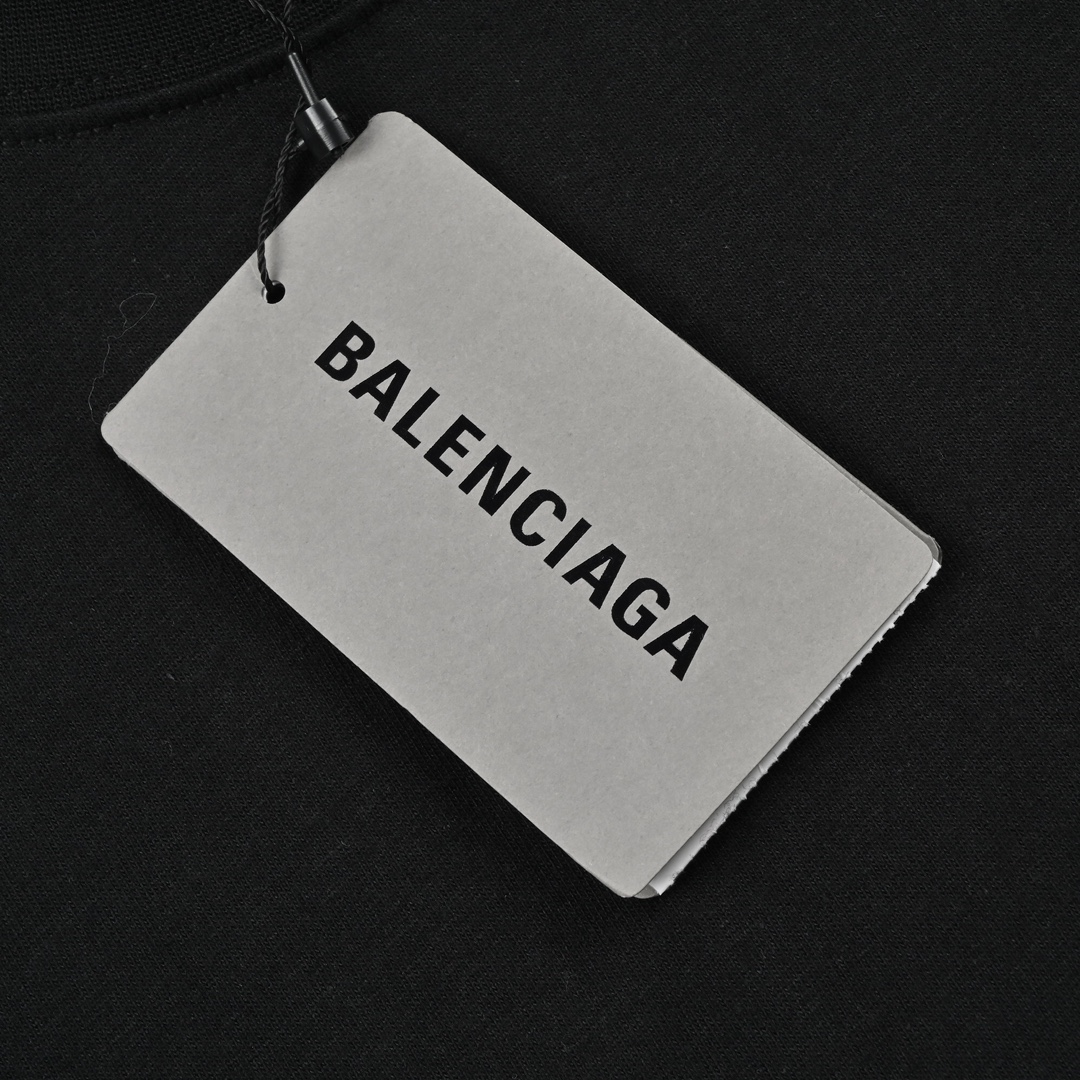 Balenciaga巴黎世家23ss新款胸前彩色冰箱贴标logo印花T恤