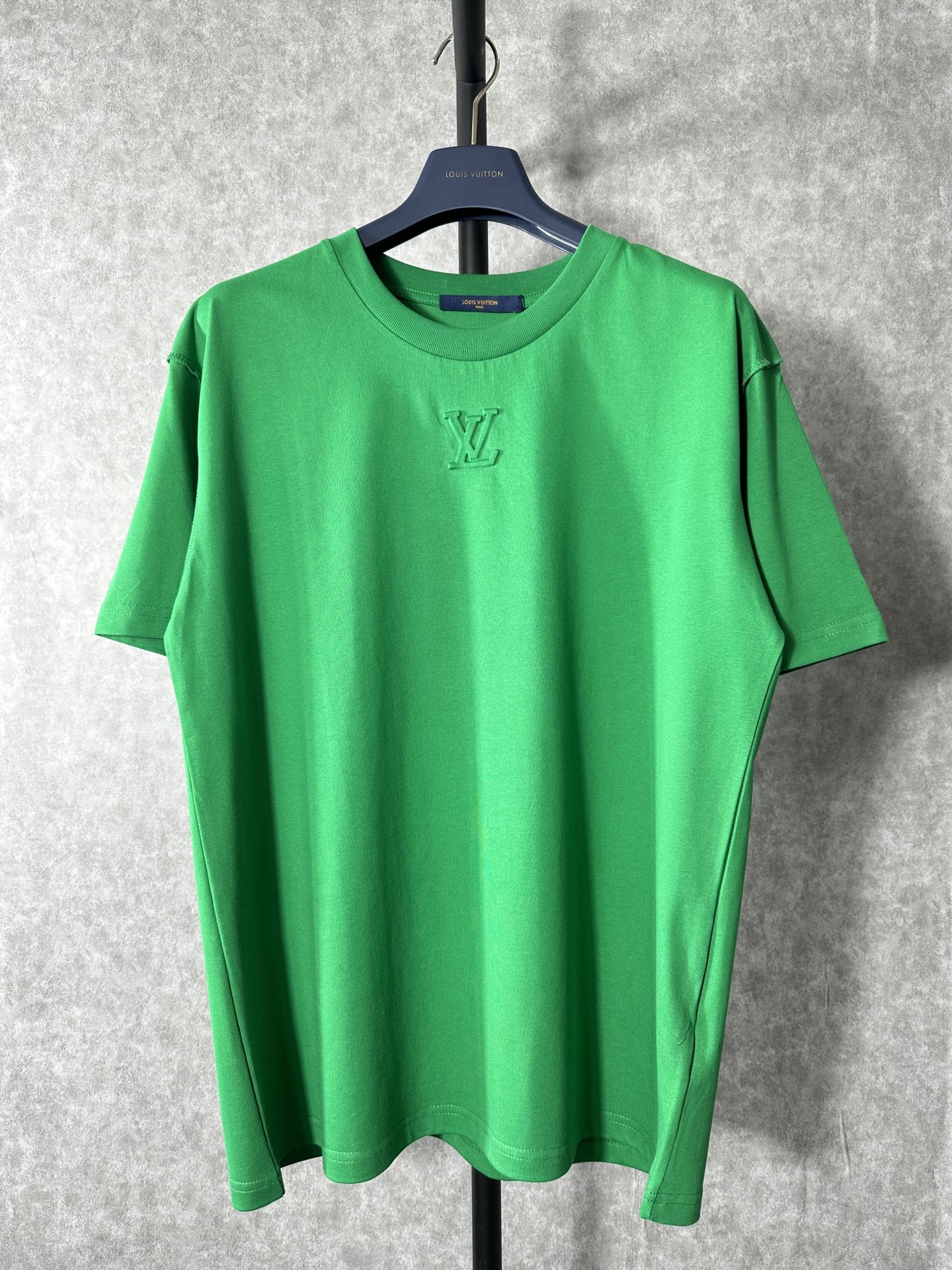 First Top
 Louis Vuitton Buy
 Clothing T-Shirt Green Unisex Cotton Spring/Summer Collection Short Sleeve