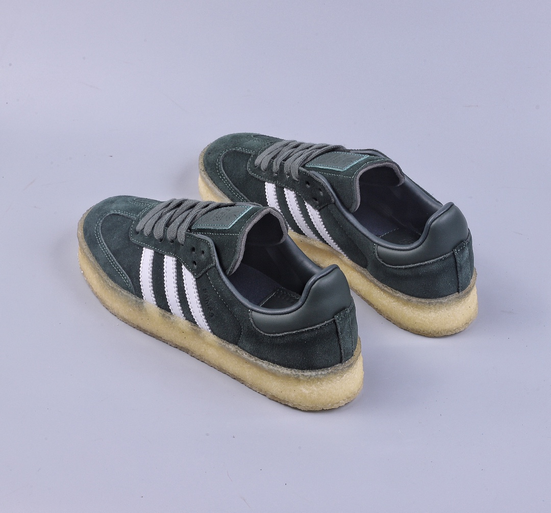 YH three-party joint Ronnie Fieg brand KITH x Clarks x Adidas Originals 8th Street Samba ”Shadow Green” Samba dance shoes ”black and white green raw rubber sole” ID7299