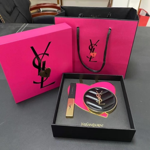 Yves Saint Laurent 520 Limited Edition Lipstick and Cushion Gift Set 1 Yves Saint Laurent 520 Limited Edition Lipstick and Cushion Gift Set