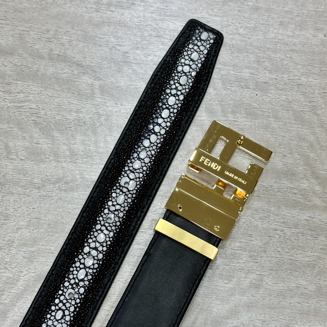 FENDI芬迪专柜同款宽38cm双面