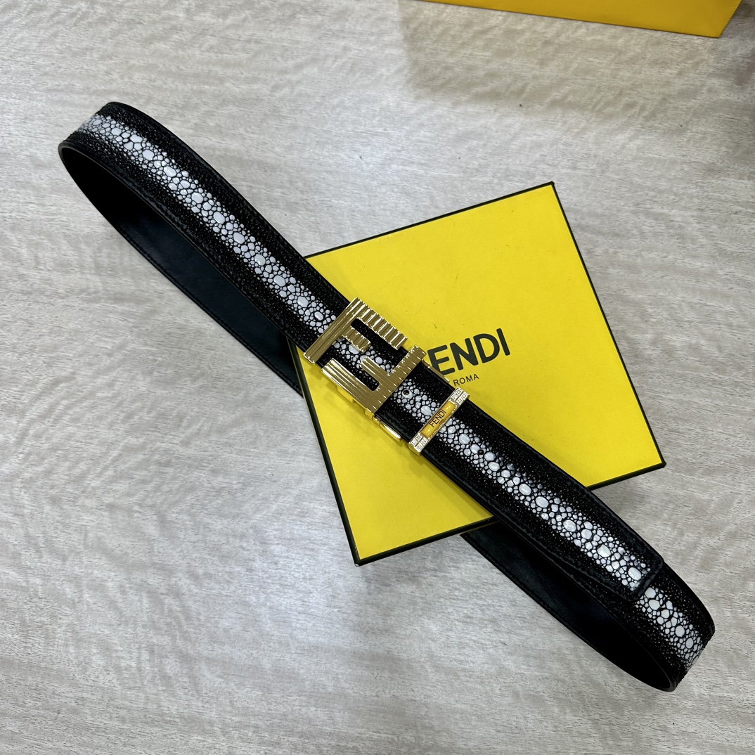 FENDI芬迪专柜同款宽38cm双面