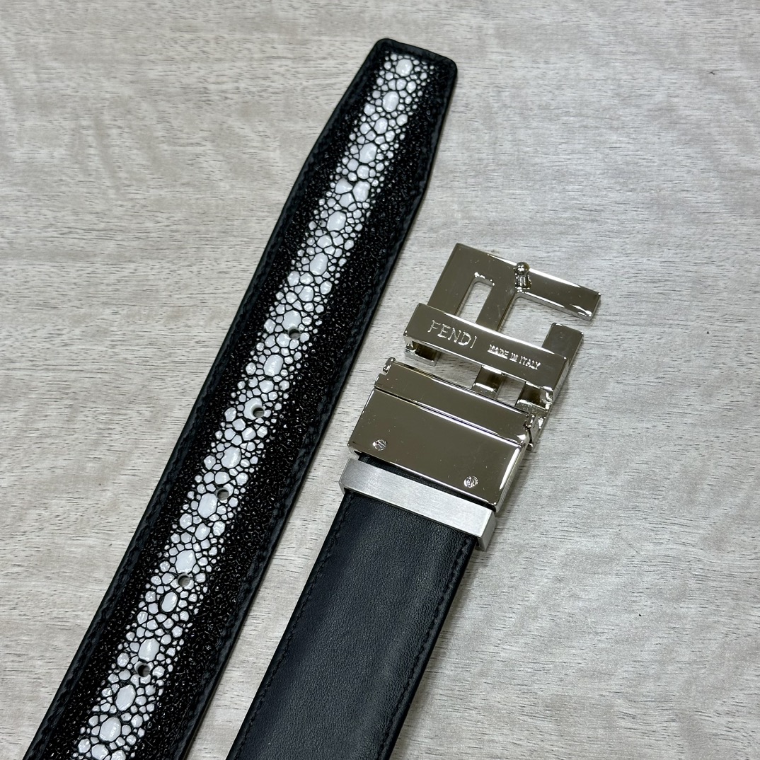 FENDI芬迪专柜同款宽38cm双面