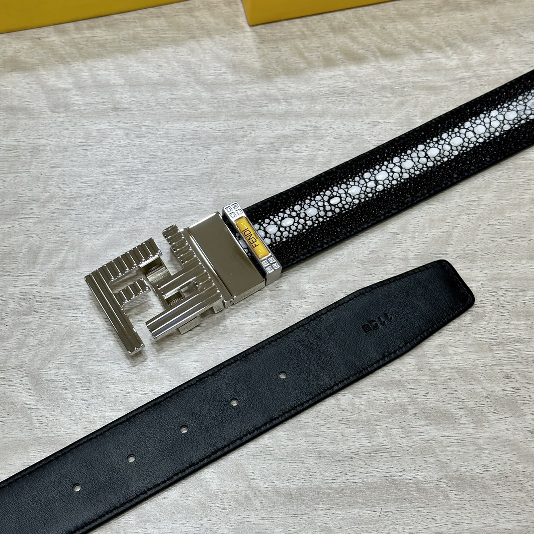 FENDI芬迪专柜同款宽38cm双面