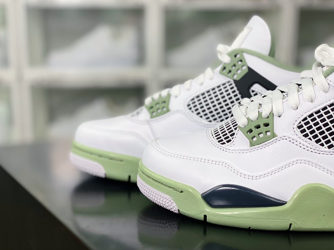 450 Wmns Air Jordan 4 Retro"Oil Green/Seafoam"迈克尔·乔丹AJ4代中帮篮球鞋“白黑绿鼠尾草”AQ9129-103