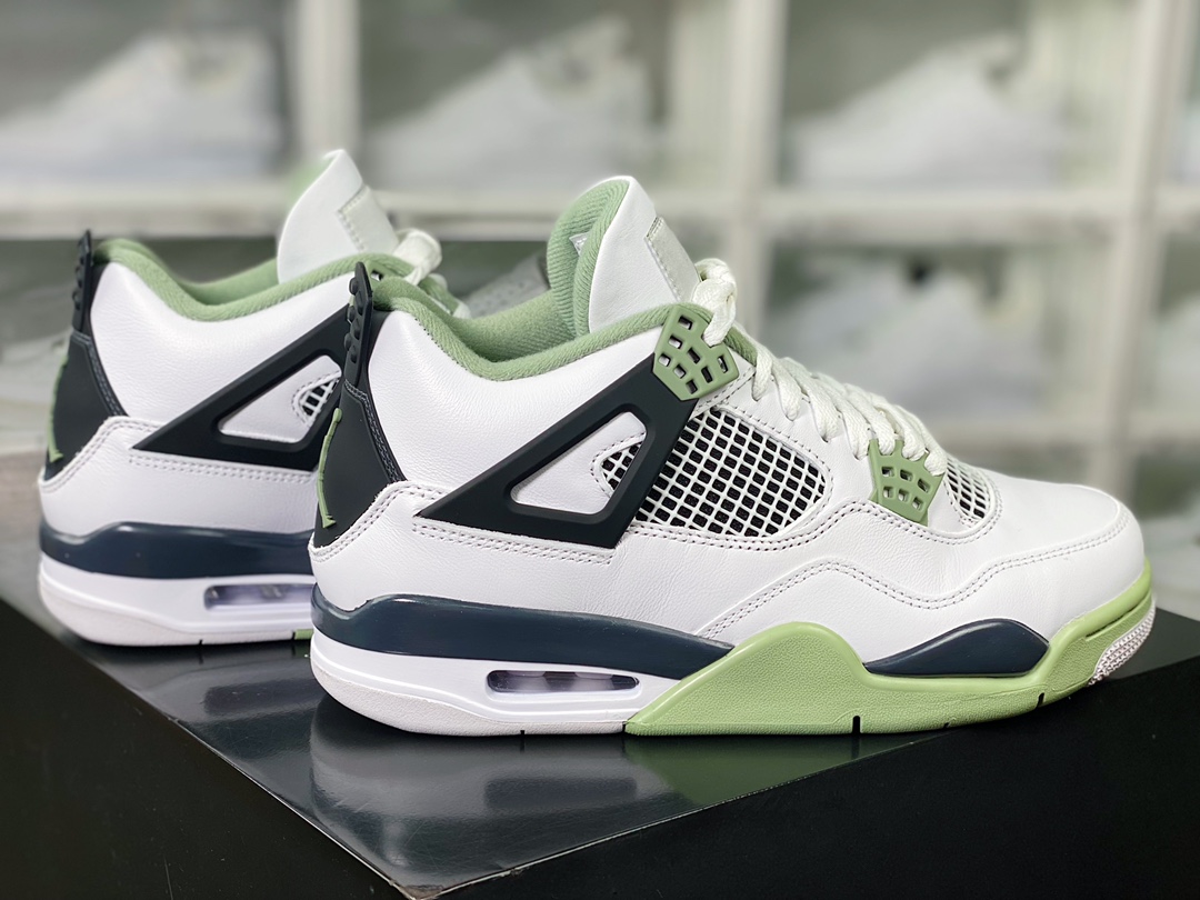 450 Wmns Air Jordan 4 Retro"Oil Green/Seafoam"迈克尔·乔丹AJ4代中帮篮球鞋“白黑绿鼠尾草”AQ9129-103