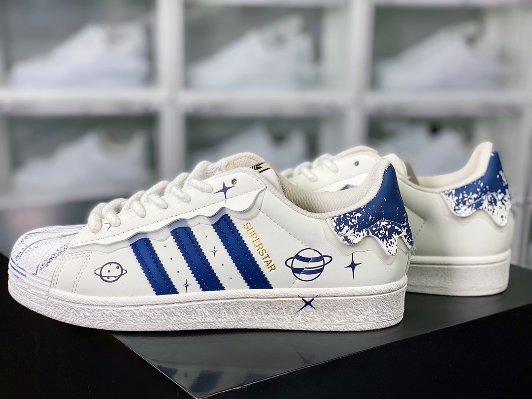 Originals Superstar ”Milk White/Blue ink” shell toe series low-top sneakers ”Milk White Lace Ink Blue Universe Graffiti” GW4441