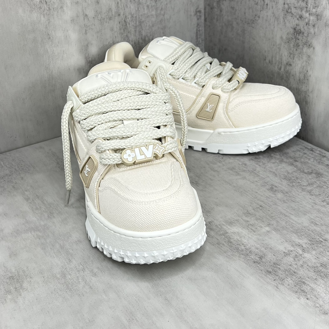 Louis Vuitton 新款上架 LV Louis Vuitton 23S走秀款 胖Trainer 面包鞋 滑板鞋 休闲 运动鞋 DIY串珠Louis vuitton 路易威登2023年男装春夏走秀款