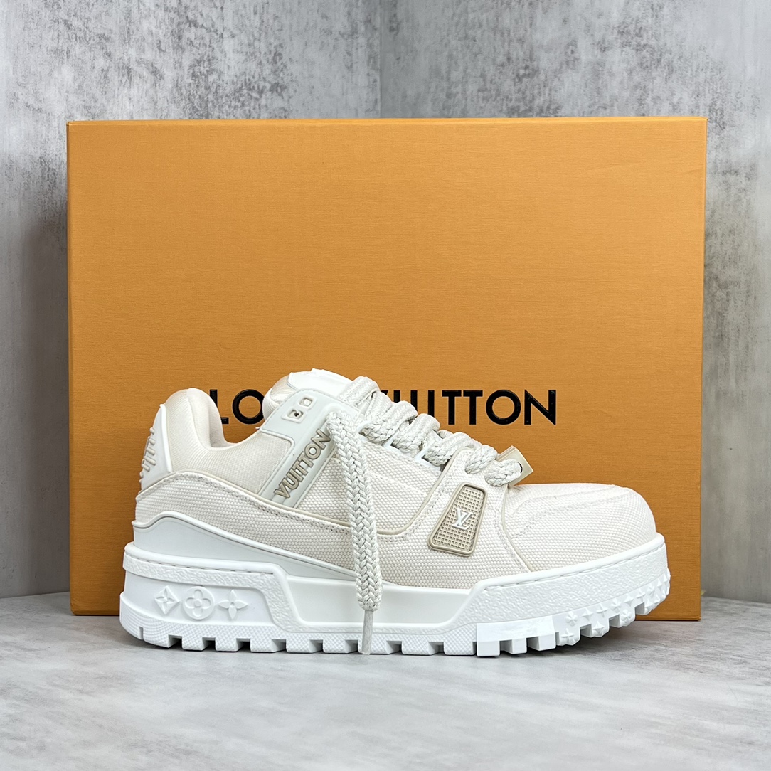 Louis Vuitton 新款上架 LV Louis Vuitton 23S走秀款 胖Trainer 面包鞋 滑板鞋 休闲 运动鞋 DIY串珠Louis vuitton 路易威登2023年男装春夏走秀款