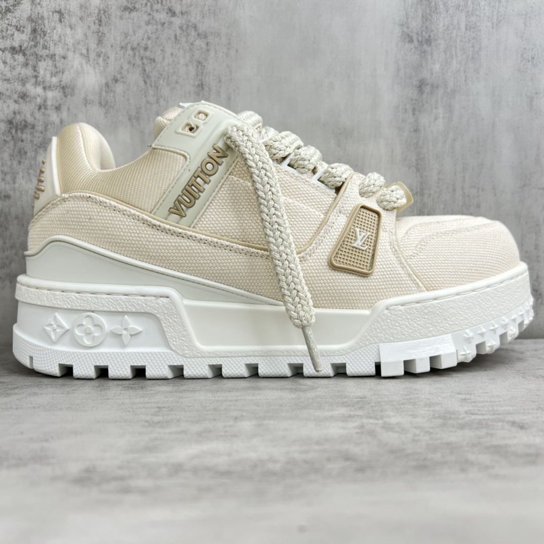 Louis Vuitton 新款上架 LV Louis Vuitton 23S走秀款 胖Trainer 面包鞋 滑板鞋 休闲 运动鞋 DIY串珠Louis vuitton 路易威登2023年男装春夏走秀款