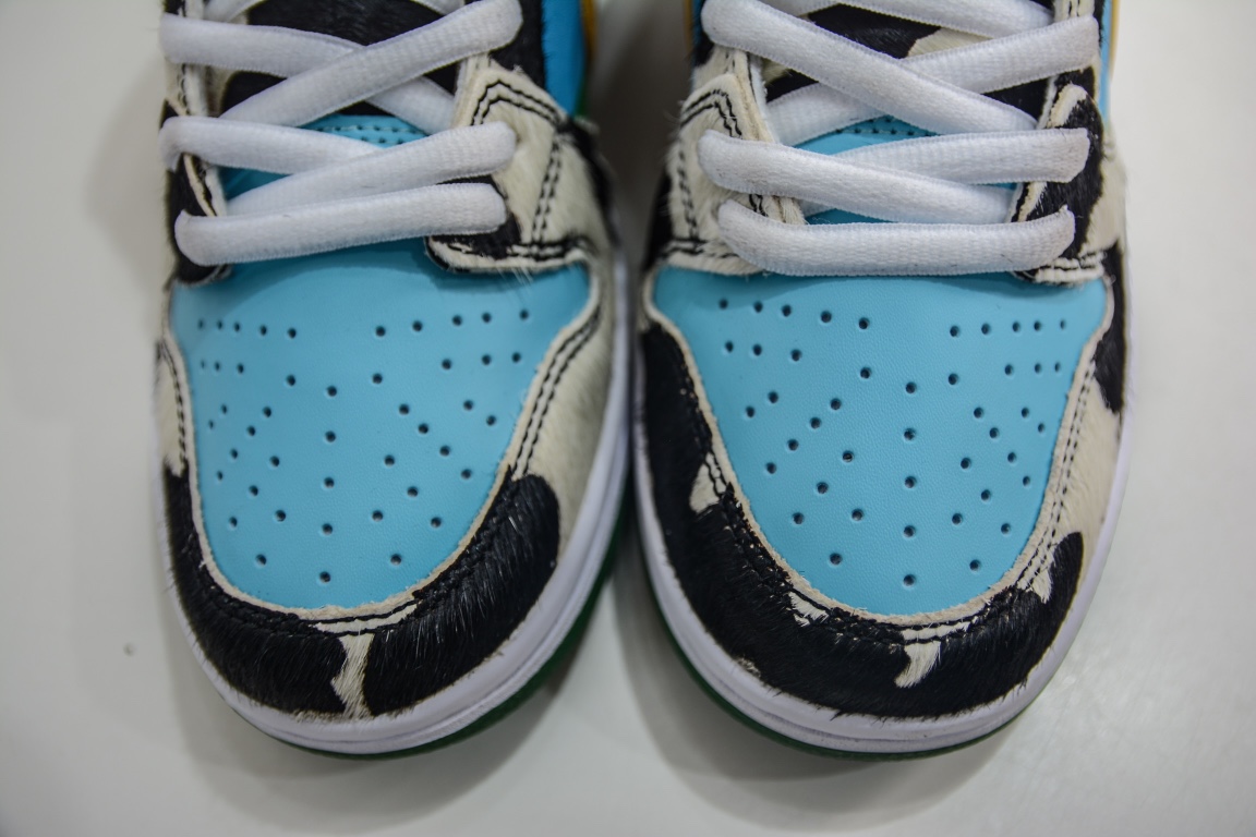 Nike Dunk Low Ben Jerry's co-branded SB Milk Ice Cream CU3244-100