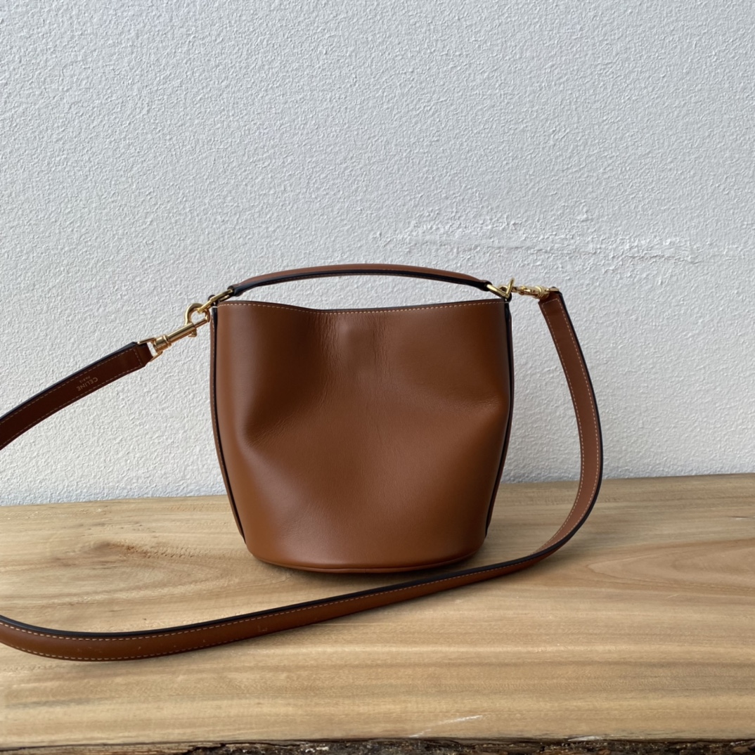 TEEN BUCKET 16 小号原单批 - スタイリッシュなレトロデザイン