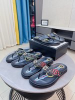 Factory price [Gucci] Gucci's new casual slippers, high quality and perfect workmanship, convey a ki