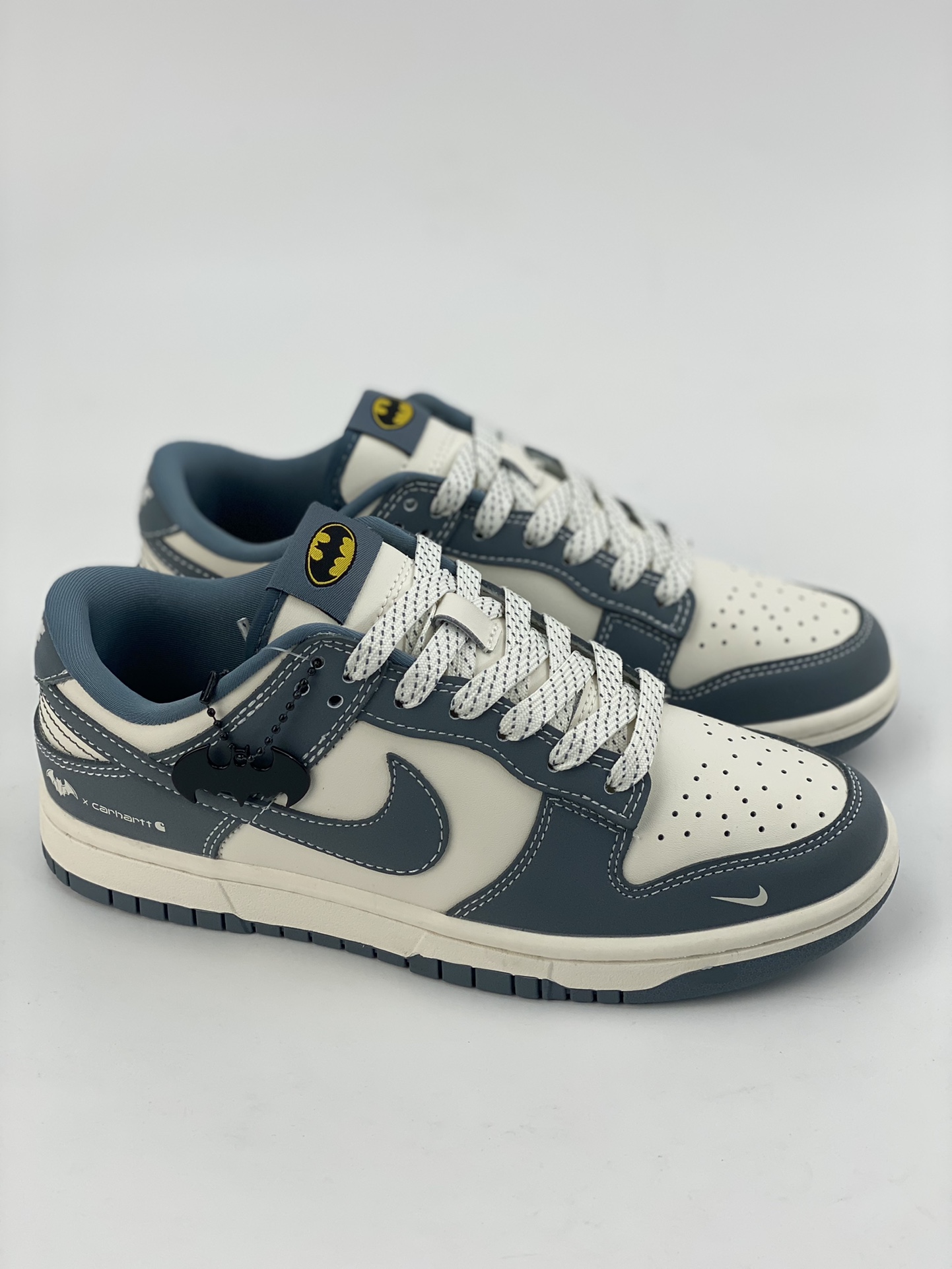 Nike Dunk Low Marvel Grey Bat FC1688-700