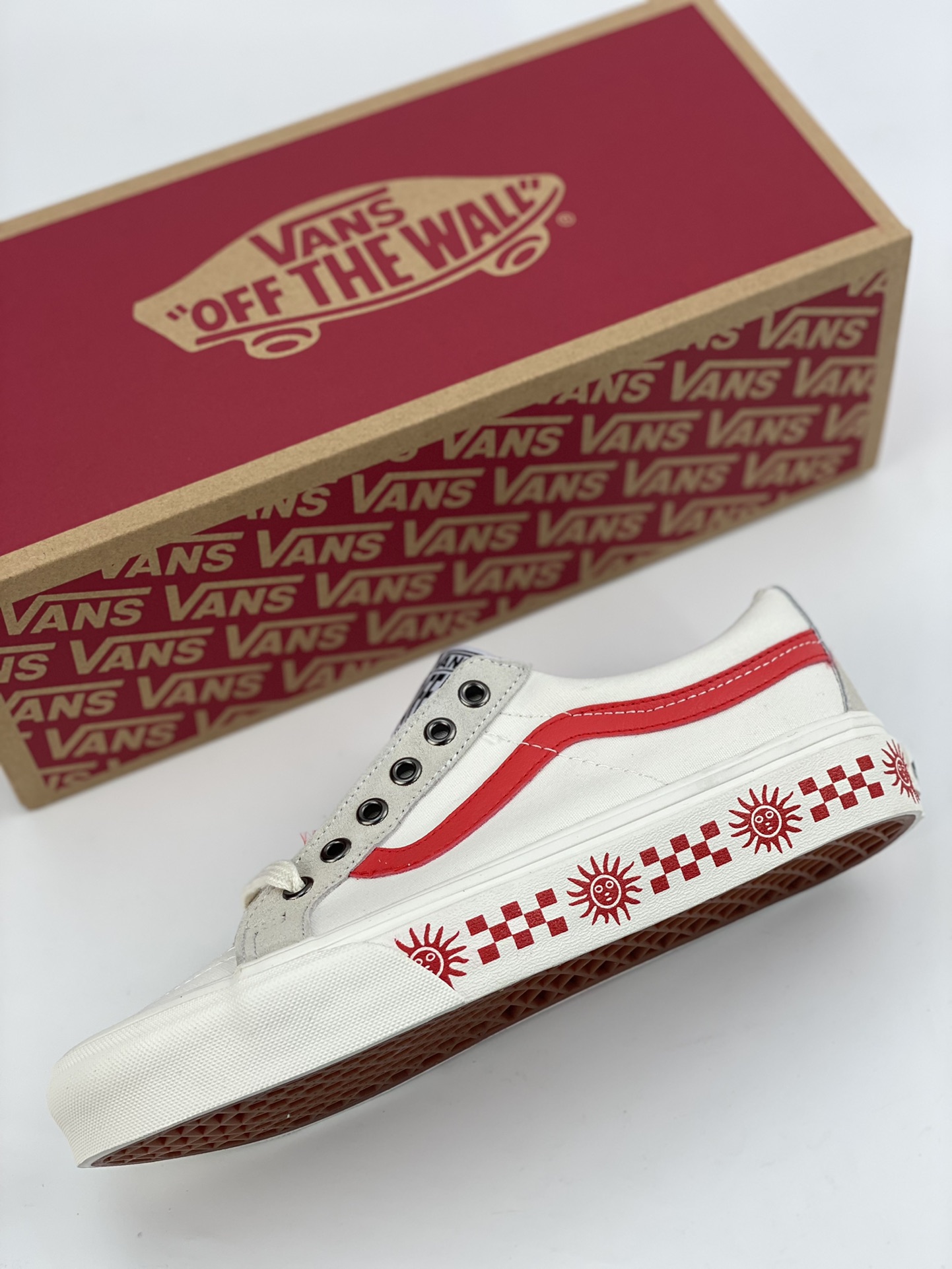 Shawn Yue's same SK8-LOW sun print VANS SK8-LOW REISSUE SF white and red