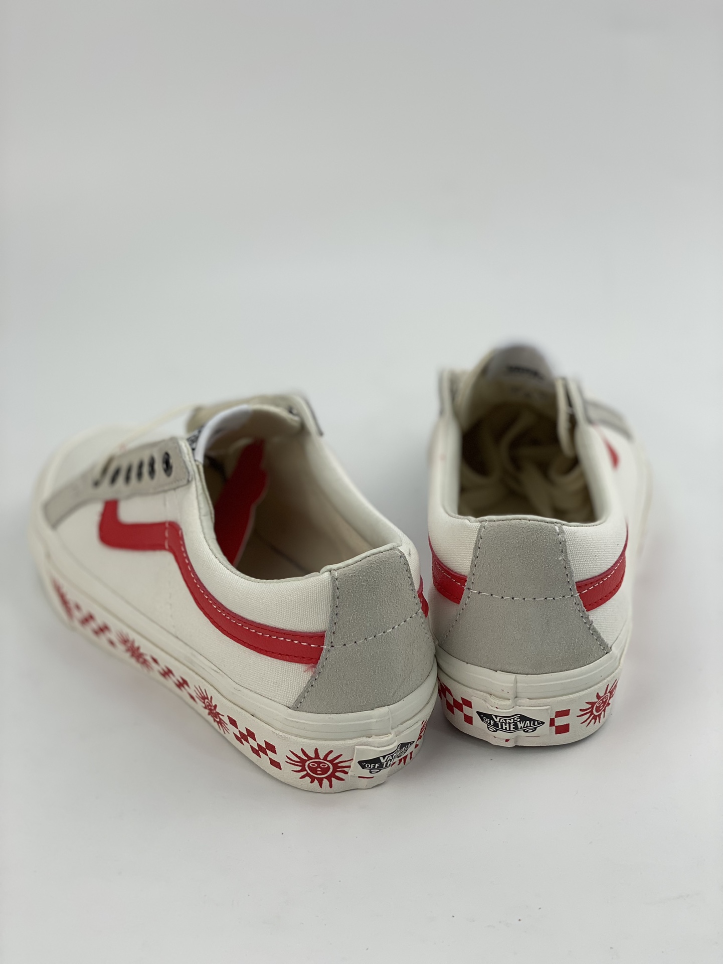 Shawn Yue's same SK8-LOW sun print VANS SK8-LOW REISSUE SF white and red