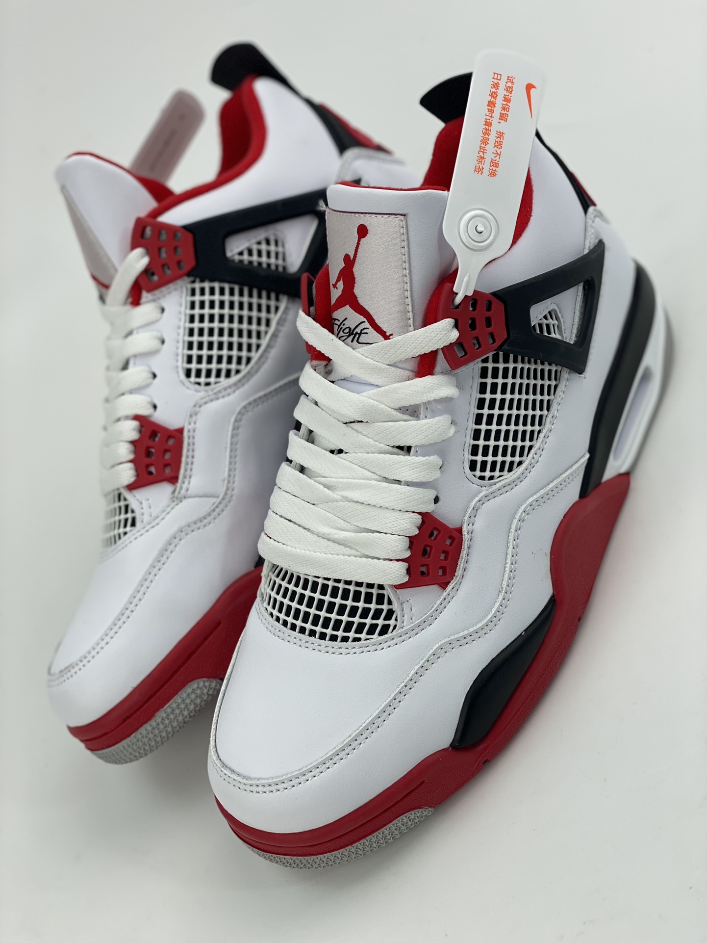 Air Jordan 4 Retro ”Fire Red” DC7770-160