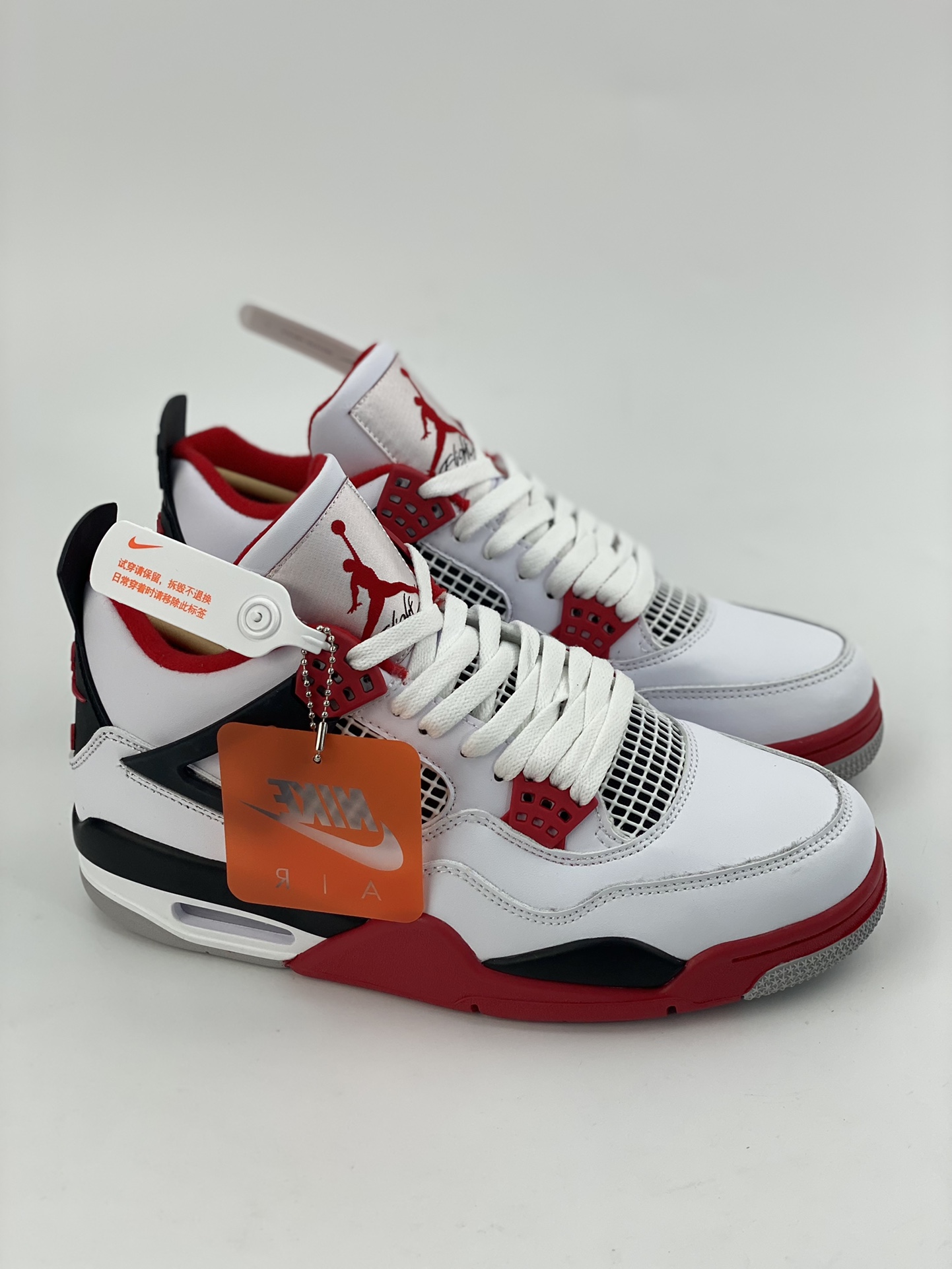 Air Jordan 4 Retro ”Fire Red” DC7770-160