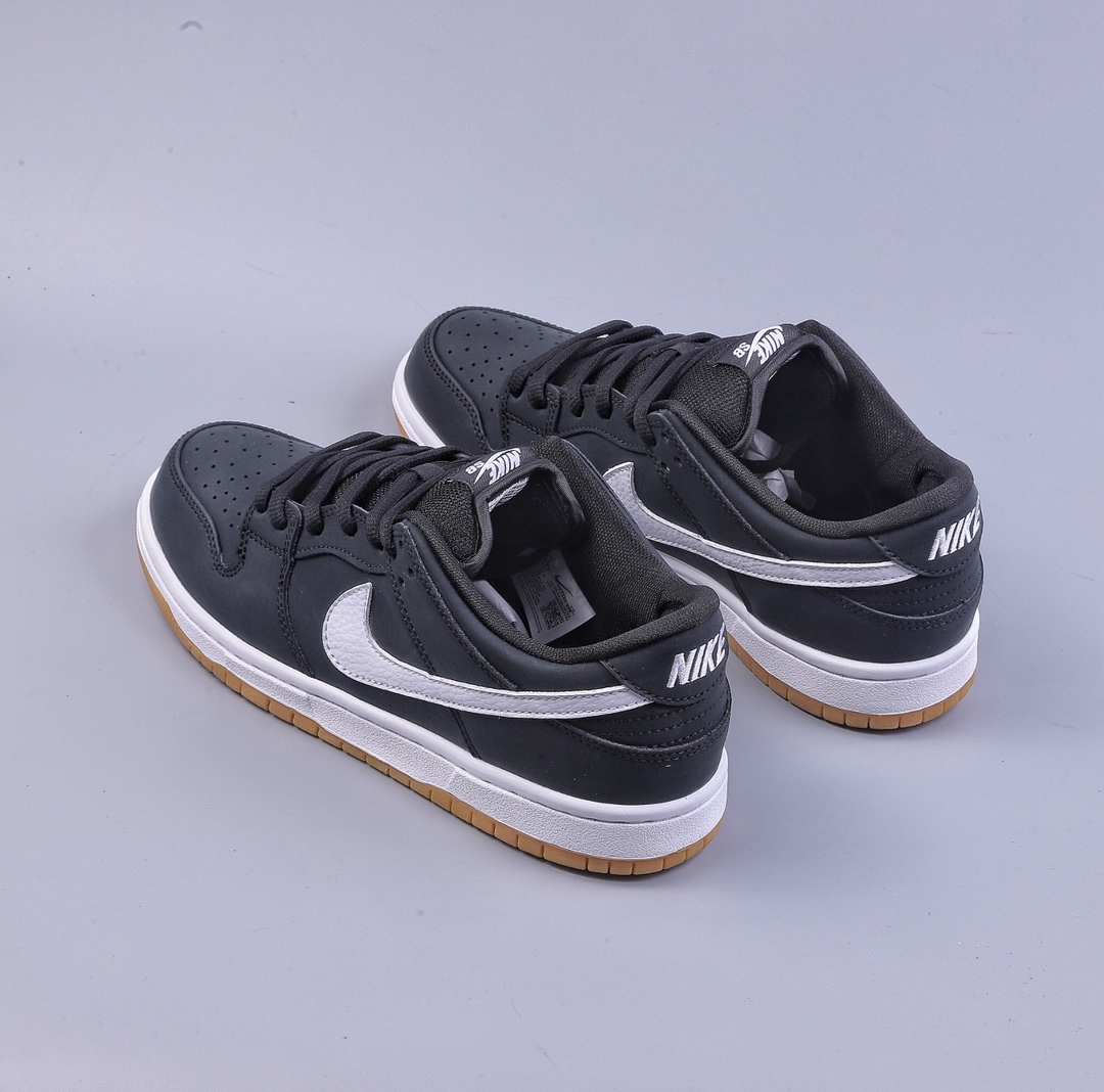 200 Nike SB Dunk Low Pro lso ”White Gum” 白黑生胶 CD2563-006