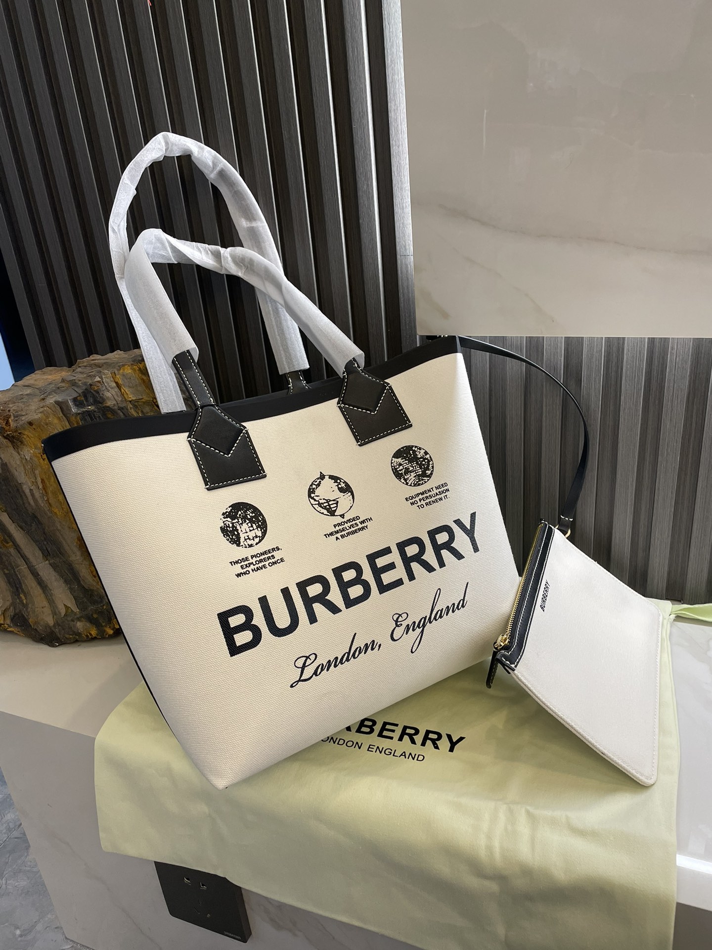 Burberry Label Print Cotton Canvas and Leather Tote - Comprehensive