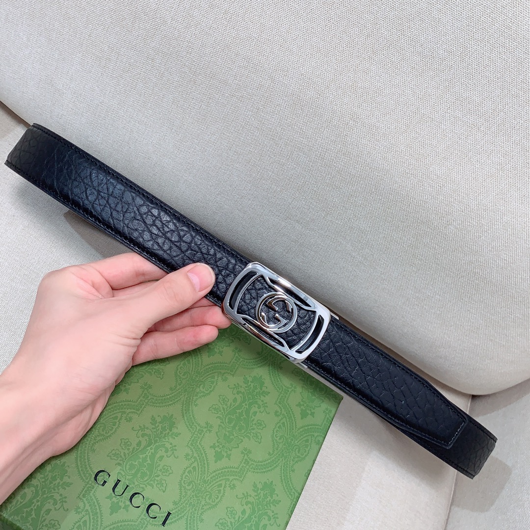 Gucci男士自动皮带经典的G字金属