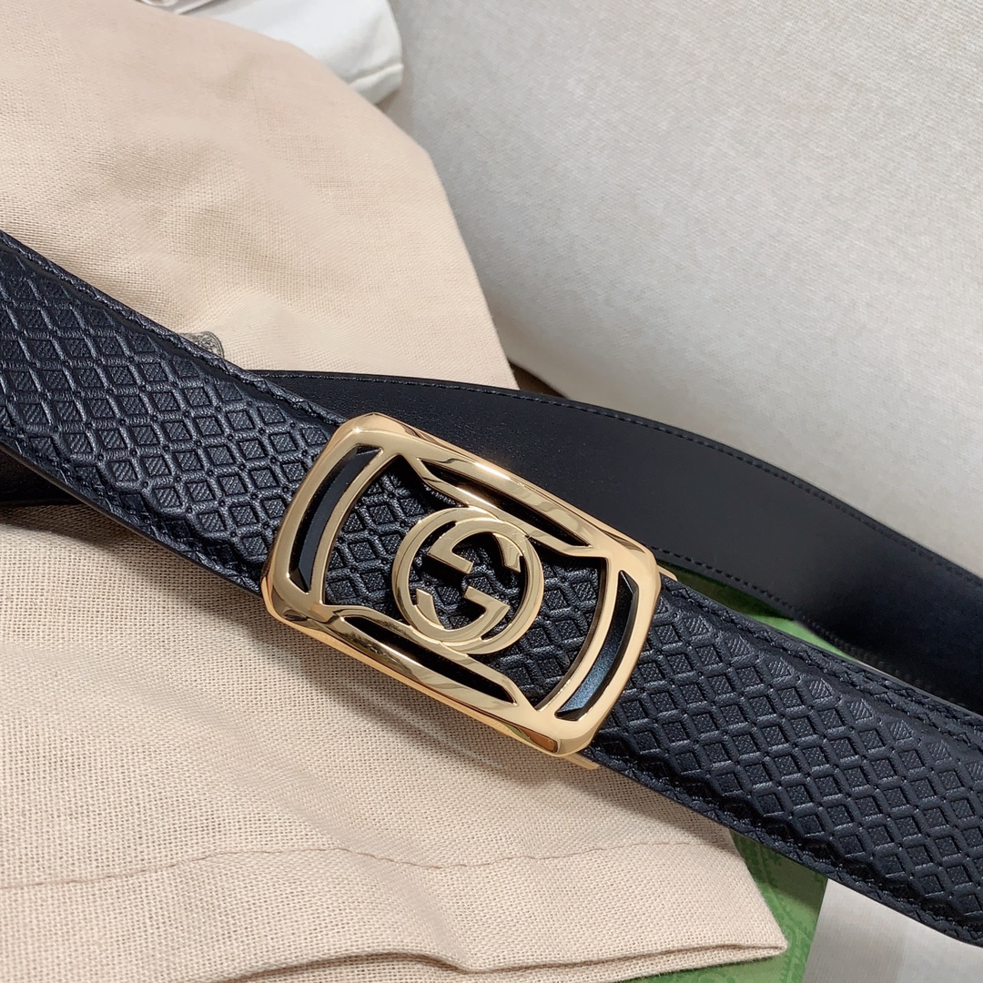 Gucci男士自动皮带经典的G字金属
