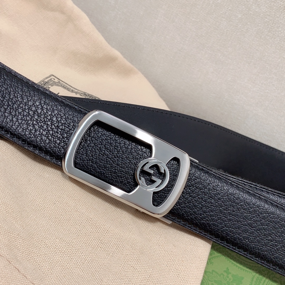 Gucci男士自动皮带经典的G字金属