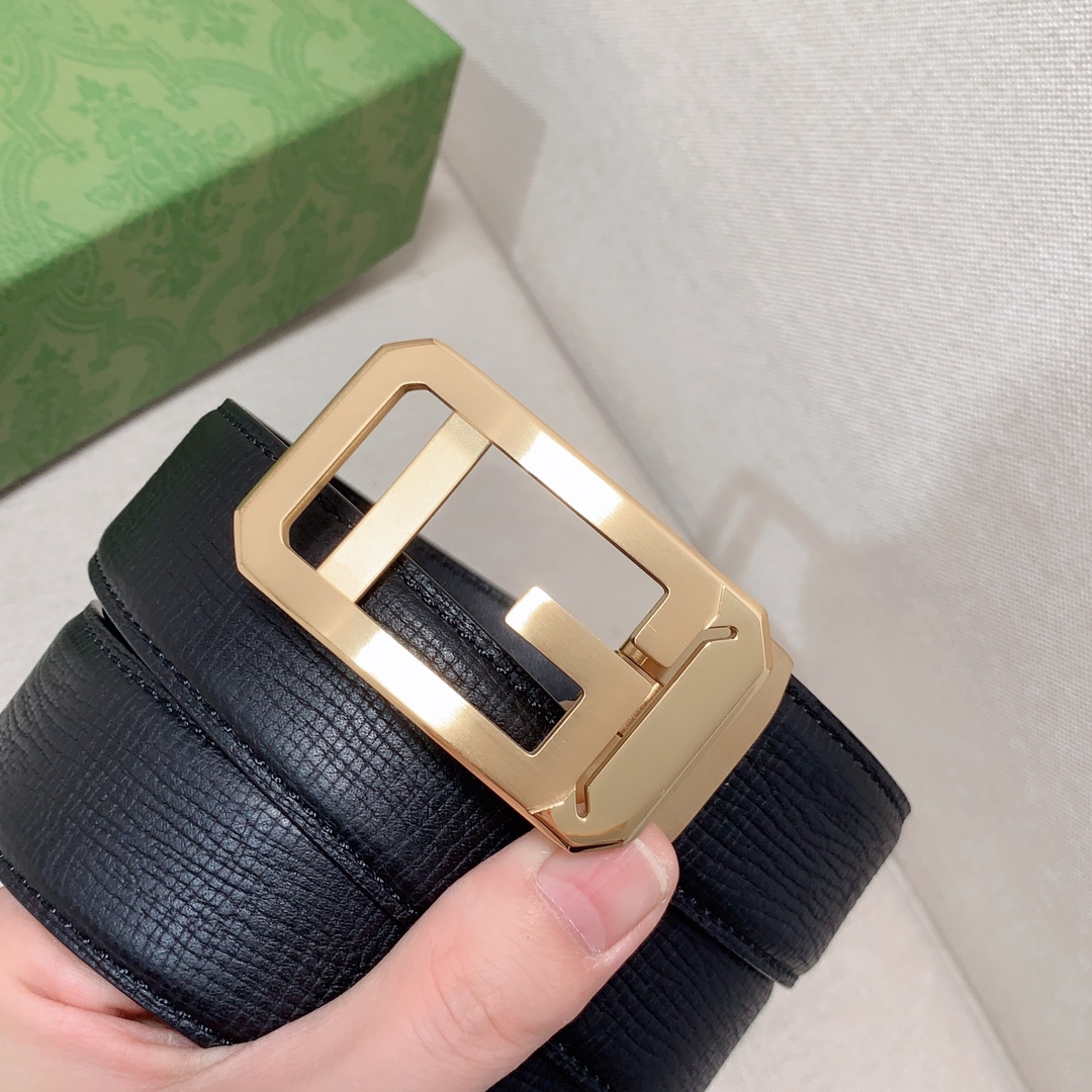 Gucci男士自动皮带经典的G字金属