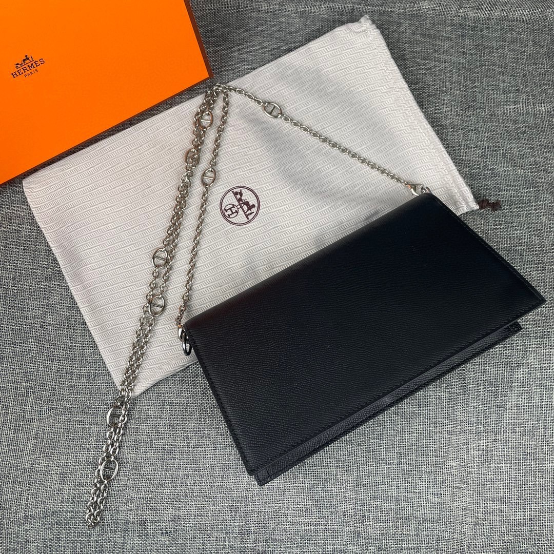 最新款爱马仕HERMES kelly 款单肩斜挎包材质:手掌纹牛皮尺寸:24*13.5*6cm型号:36
