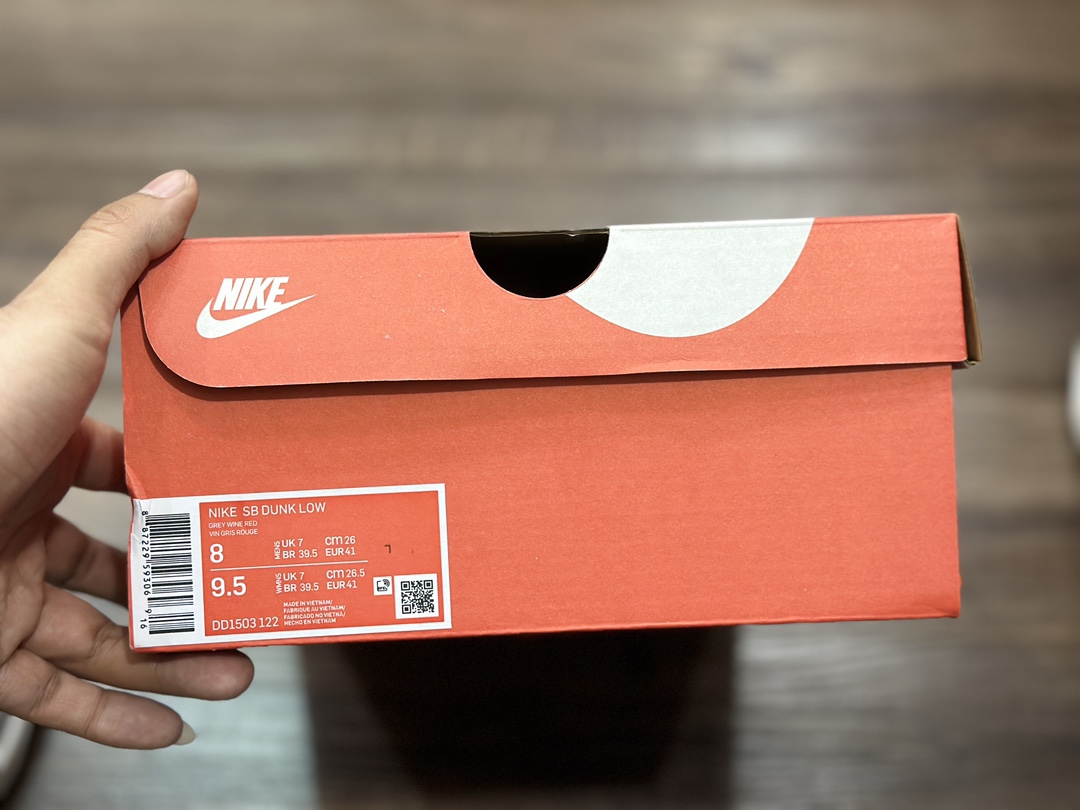 220 NIKE SB Dunk Low 低帮休闲运动鞋 DD1503-122