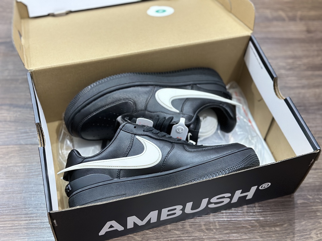260 Nike Air Force 1 LOW 空军一号低帮运动鞋 DV3464-001
