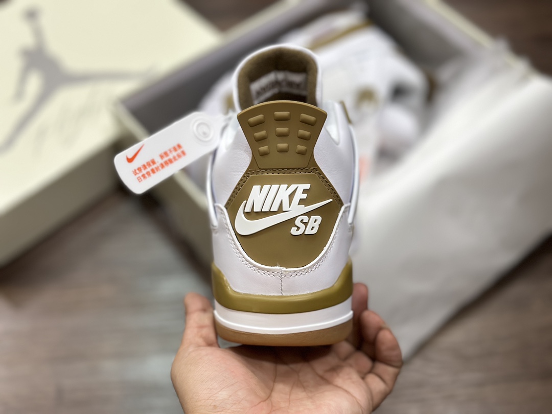 380 Nike X SB Air Jordan 4 aj4 乔4 联名款 DR54115-102