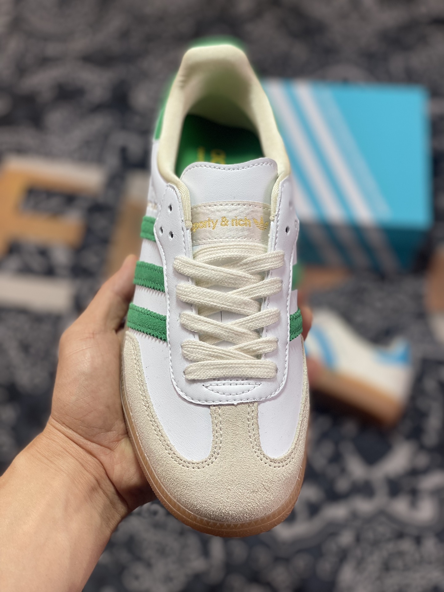 Adidas Originals Samba OG Samba series sneakers ”white, green and light gray rubber sole” HQ6075