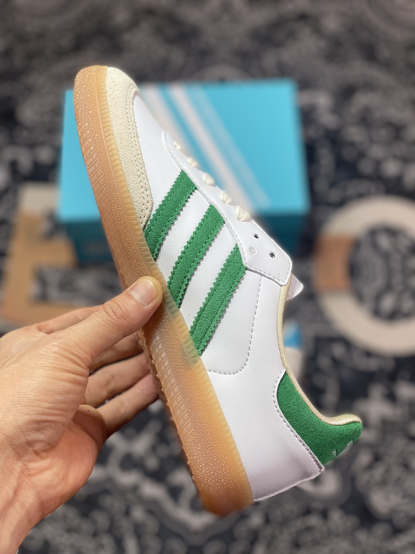 Adidas Originals Samba OG Samba series sneakers ”white, green and light gray rubber sole” HQ6075