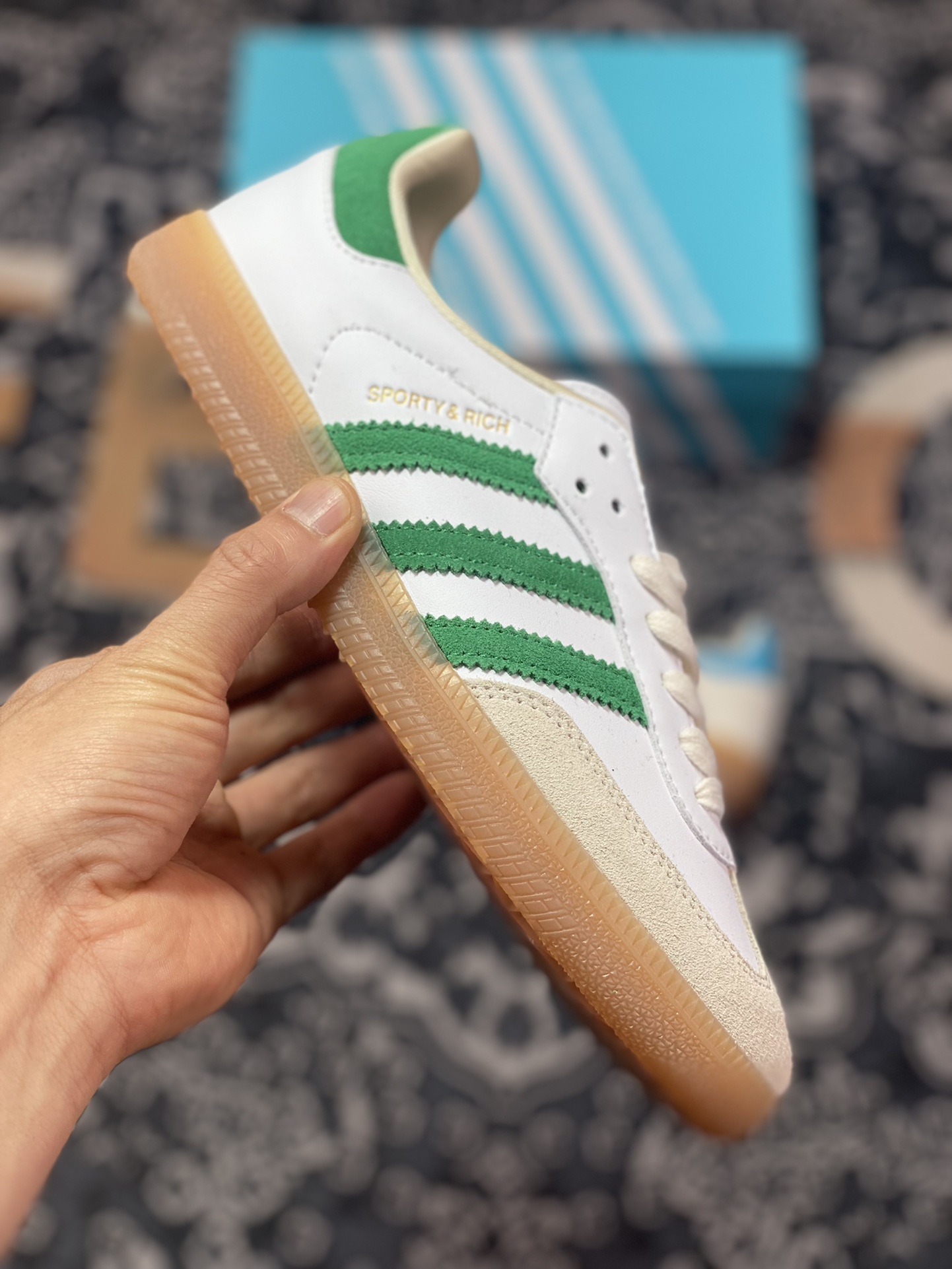 Adidas Originals Samba OG Samba series sneakers ”white, green and light gray rubber sole” HQ6075