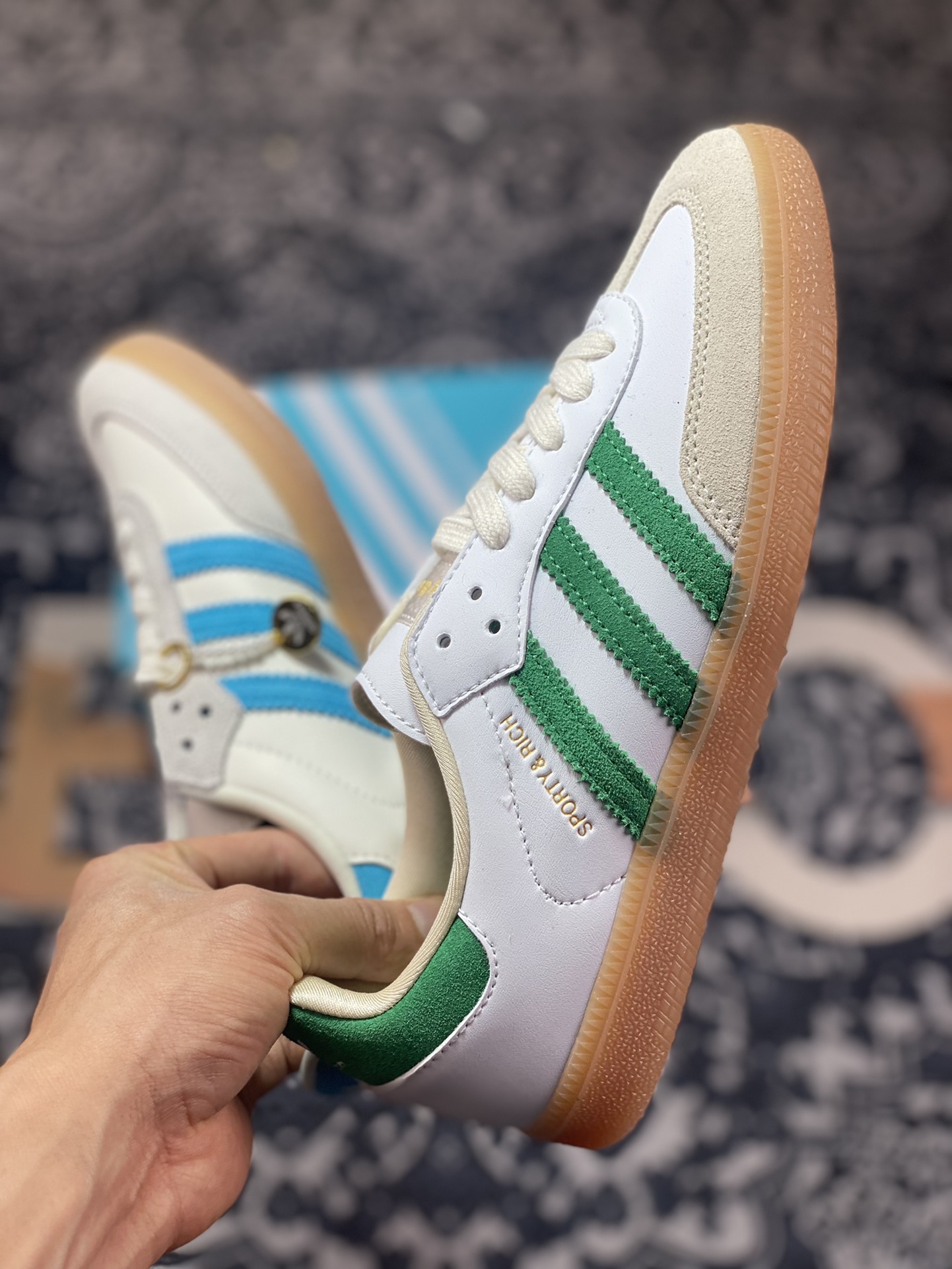 Adidas Originals Samba OG Samba series sneakers ”white, green and light gray rubber sole” HQ6075