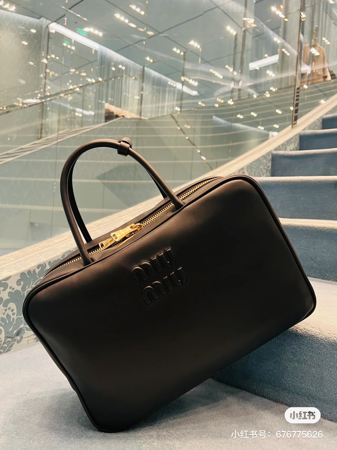 Miu Miu Black is so hot Large bowling ball purchase special offer 23 new products 5BB117-2DD new version MiuMiu briefcase, made of top imported c