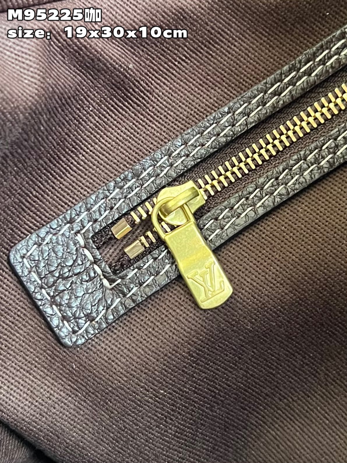 顶级原单M95225丹宁牛仔布牛角包中古包系列Boulogne手袋中古牛角包取材经典Monogram帆布