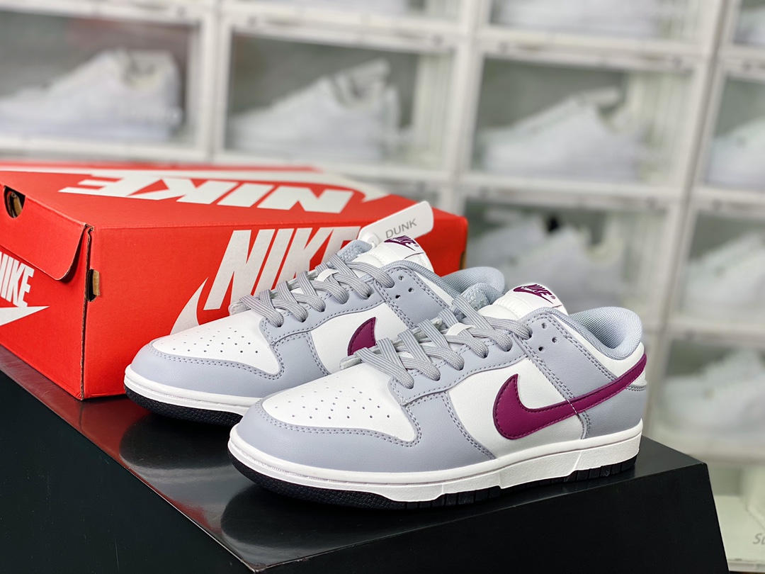 220 Wmns SB Dunk Low”Grey/White/Red”扣篮系列低帮板鞋“白灰红”DD1503-122