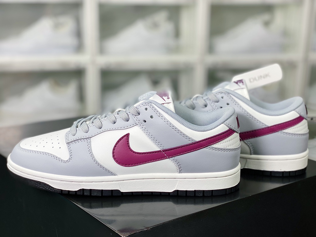 220 Wmns SB Dunk Low”Grey/White/Red”扣篮系列低帮板鞋“白灰红”DD1503-122